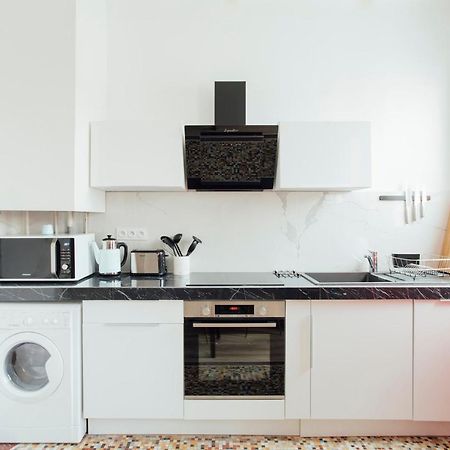 Sandy - 2 Bedrooms Apartment Biarritz Bagian luar foto